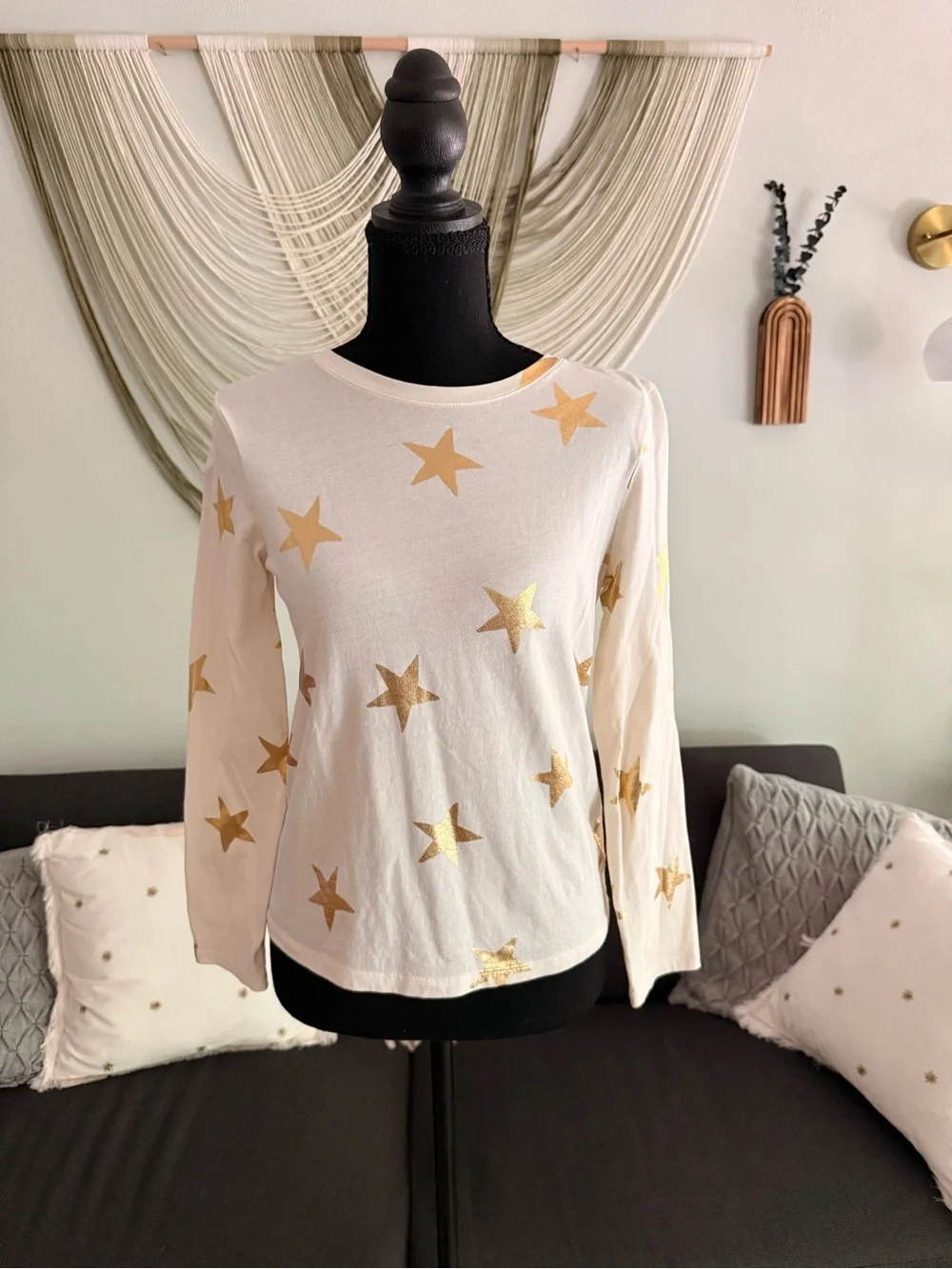 3/$25 Old Navy Girls XL 14-16 Gold Metallic Star Softest Long Sleeve Tee